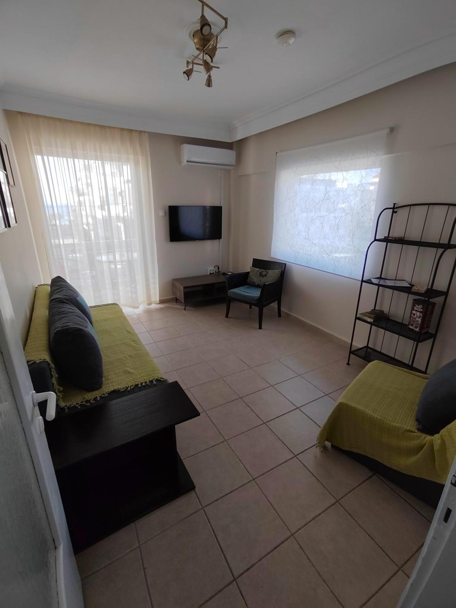 Kostalek Apartment Peraia  Bagian luar foto